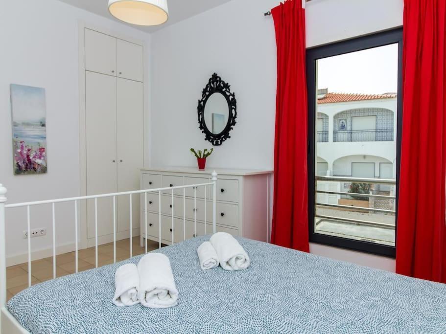 Rainbow House - Sea View & Pool & Garage & Garden & Albufeira Villa Eksteriør bilde